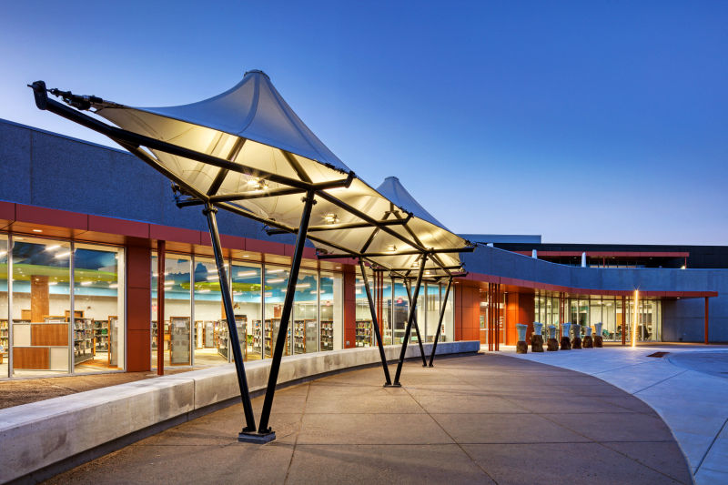 Avance Learning Library - Wichita, Kansas. Architecture Photography by Alan Blakely. 