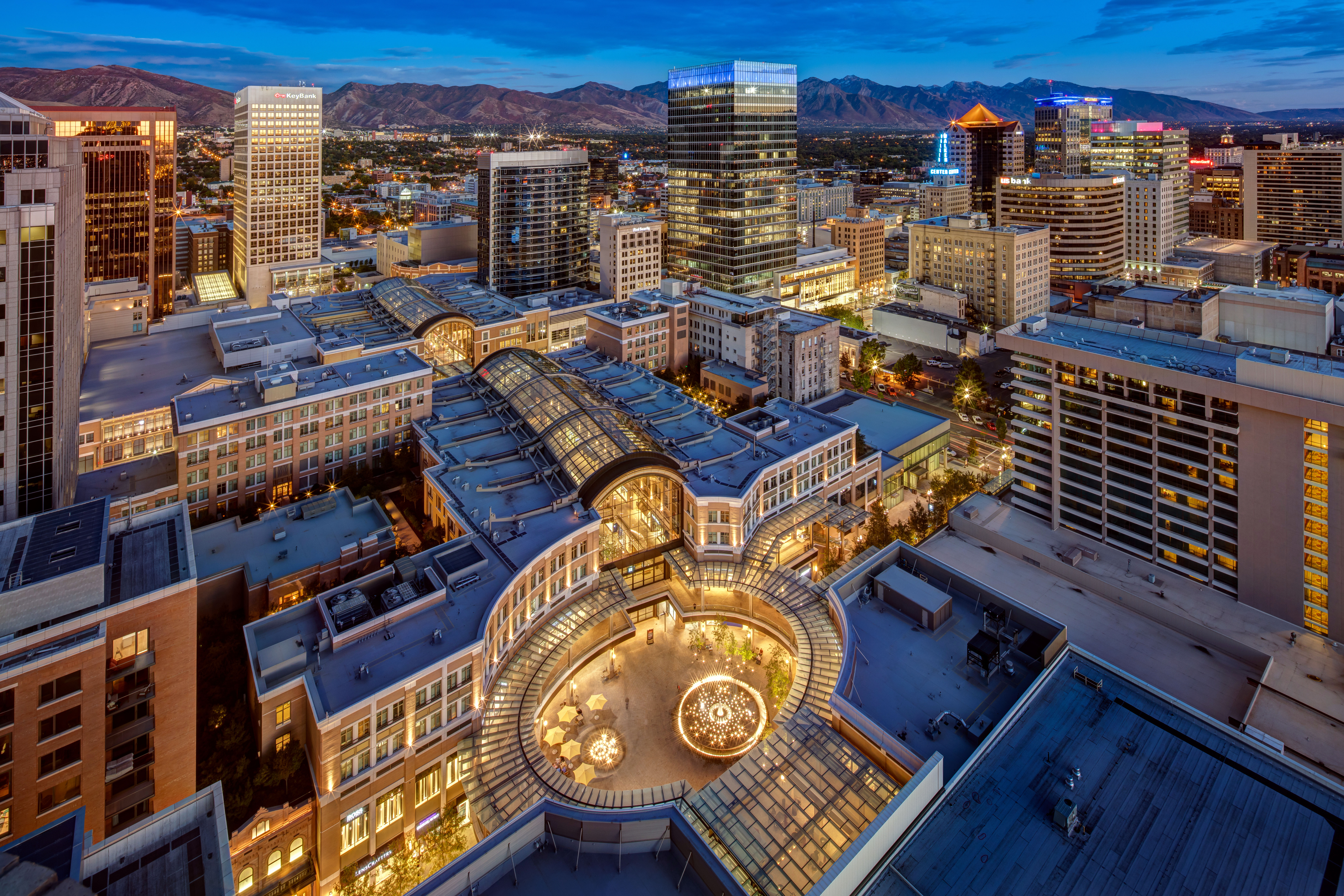 Alan Blakely's Checklist for a Successful Architectural Photography Photoshoot. A checklist for architectural photography buyers, property owners and property managers to ensure that their project will photograph the very best way possible.