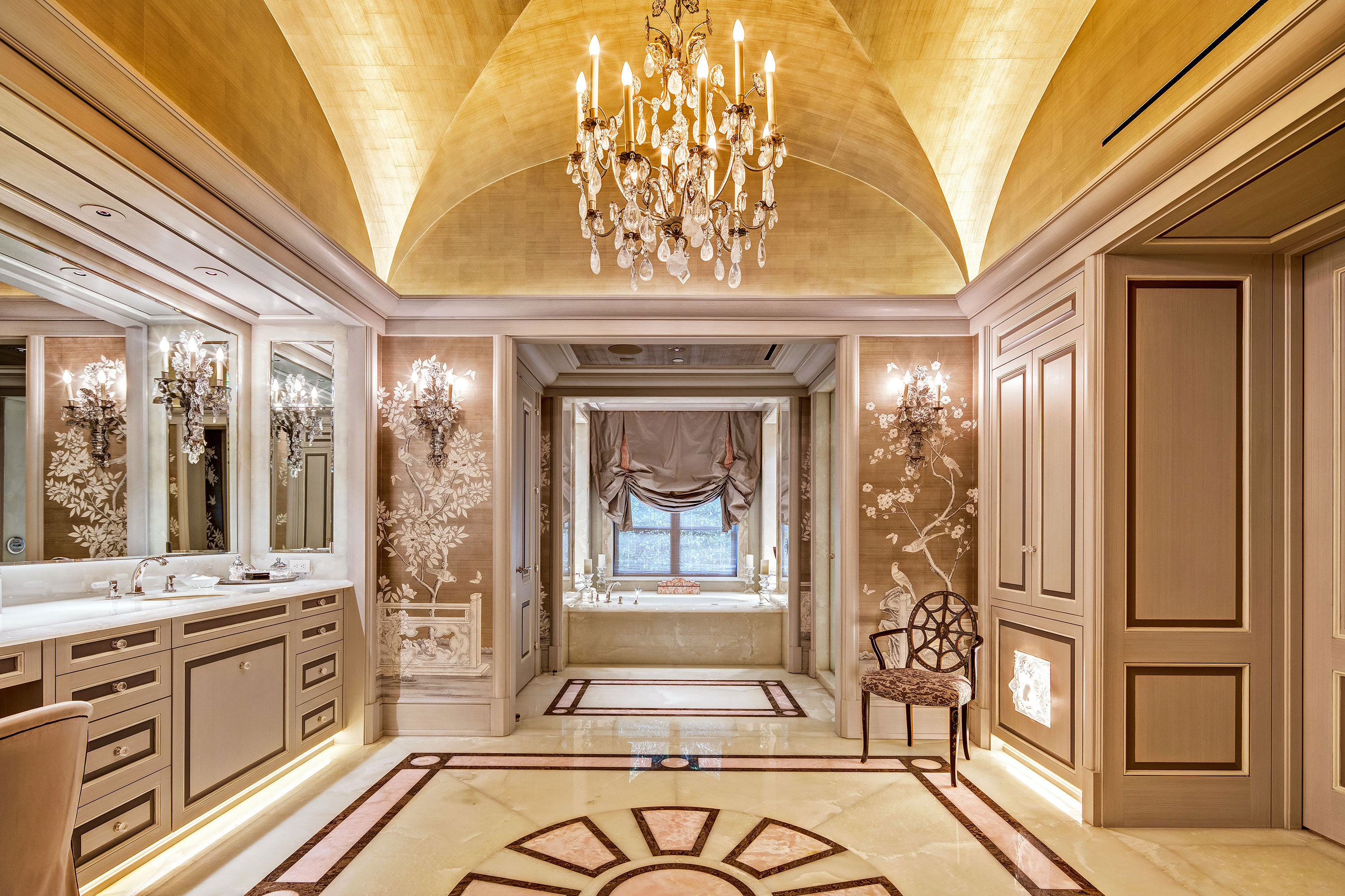 Estate Home - Houston, Texas. Architectural Photography by Alan Blakely. 