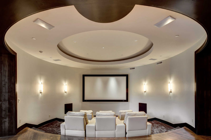 Estate Home - Provo Canyon, Utah. Architectural Photography by Alan Blakely. 